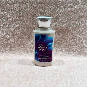 Bath and Body Works Dark Kiss